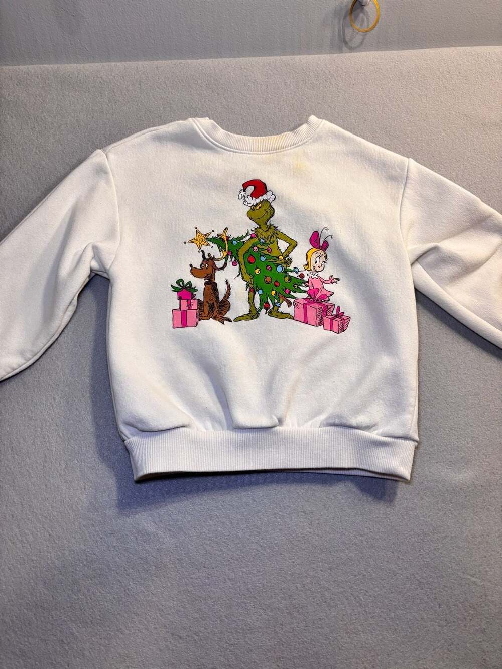 Old Navy The Grinch Sweatshirt Size 4T White Christmas Graphic